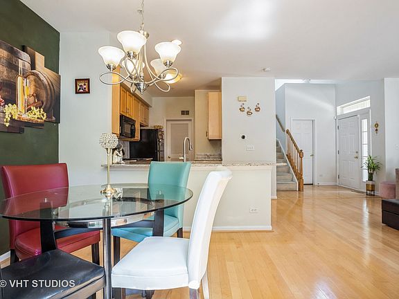 2nd image of 2842 N Greenwood Ave