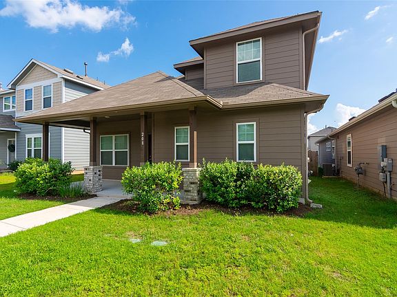 3rd image of 208 Timber Brook Dr