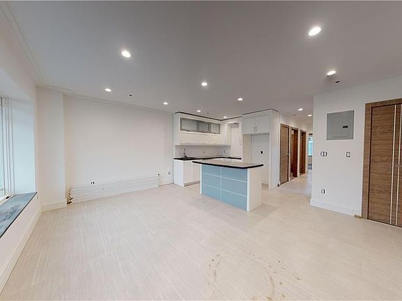 5th image of 2335 Bath Ave #1-C