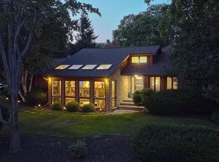 5894 Green Clover Ln, Fitchburg, WI 53711