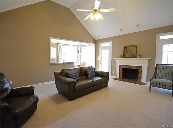 2nd image of 1703 Brandyhill Dr