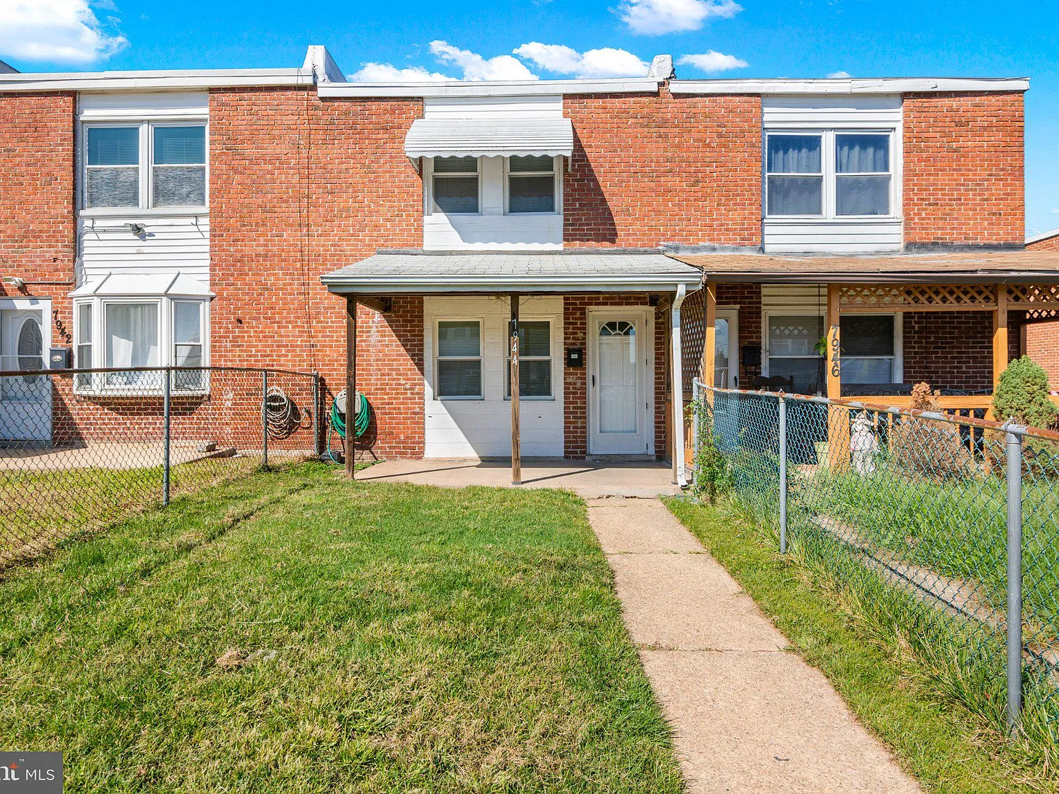 2 bed, 1.0 bath, 1022 sqft, $1,675 — Photo 1
