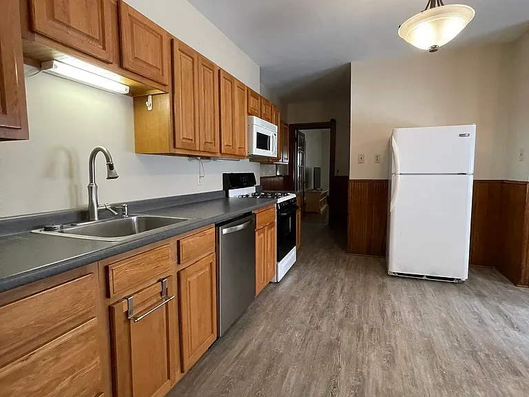 507 Grier St — Photo 11