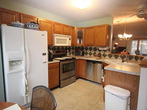 5th image of 4333 Valley Side Dr NE #38