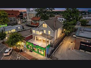 3912 Broadway St, Kansas City, MO 64111