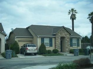 1763 Glen Kippen Ln, Clovis, CA 93619