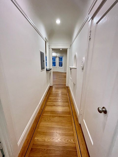 1st image of 230 Oak St #44