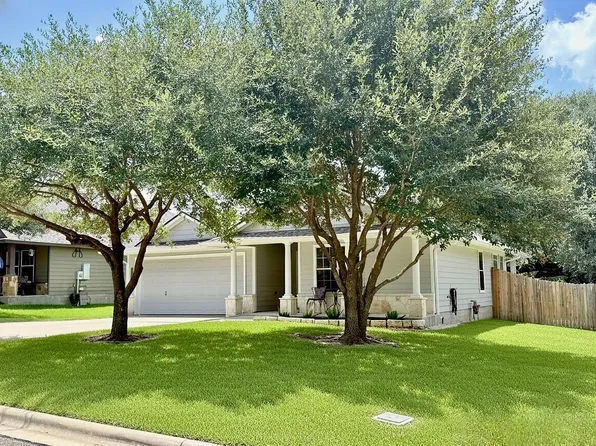 1407 Summer Ct, Brenham, TX 77833