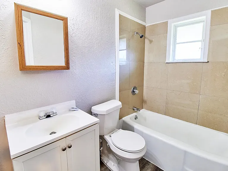 1504 Sherman Dr #301 — Photo 14
