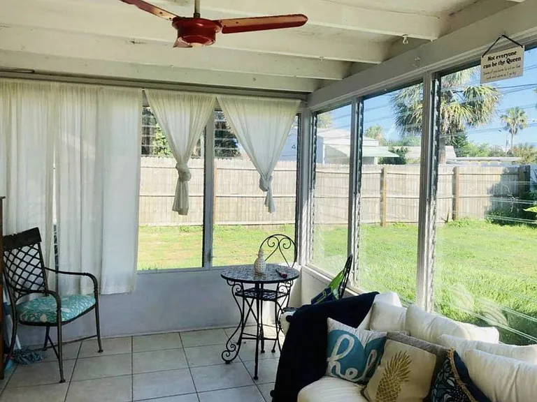 Seabreeze Dr — Photo 8