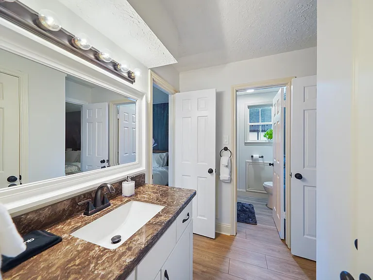 27403 Caperidge Dr — Photo 21