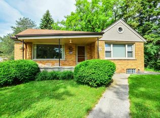 N75W13891 Appleton Ave, Menomonee Falls, WI 53051
