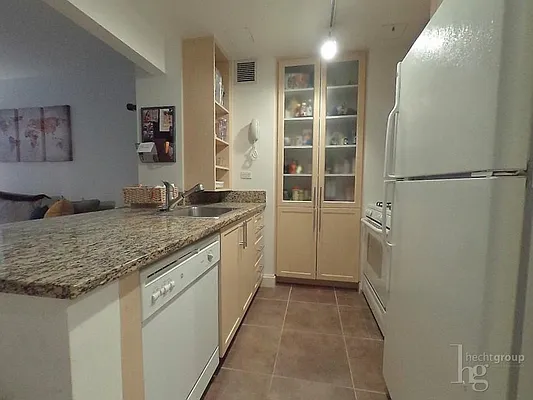 Rented by Hecht Group | media 31