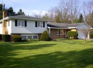 26939 Harrison Rd, South Bend, IN 46619