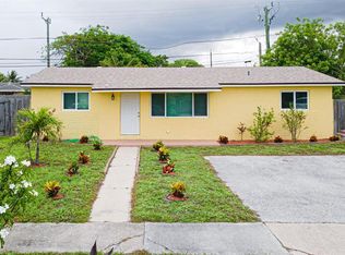 2181 NE 1st Ln, Boynton Beach, FL 33435