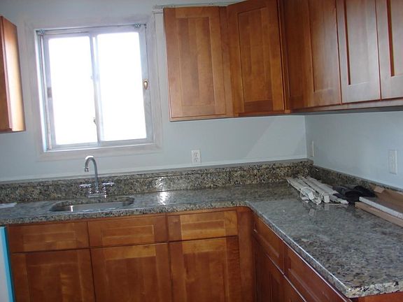 2nd image of 79 Richardson St #1