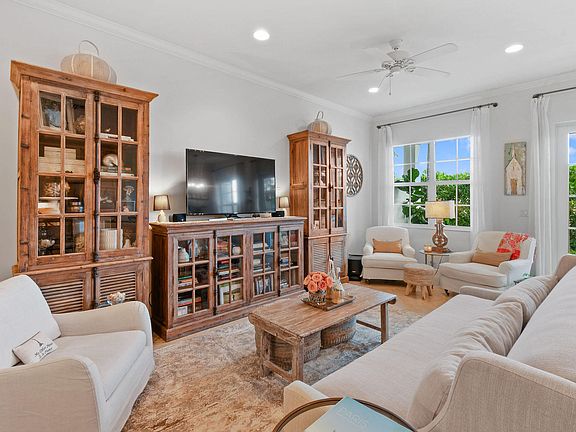 5th image of 104 Ocean Breeze Drive