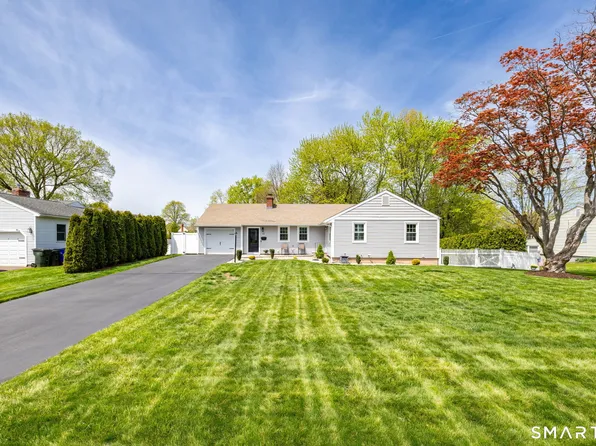 129 Cloverdale Circle, Wethersfield, CT 06109