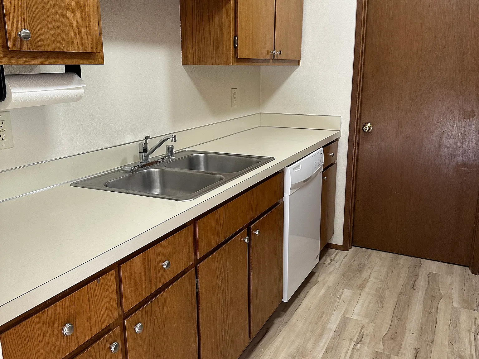 2 bed, 1.5 bath, 1200 sqft, $2,250 — Photo 4