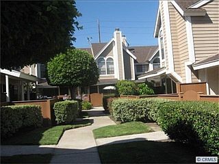 2nd image of 12125 Foster Rd Unit 3