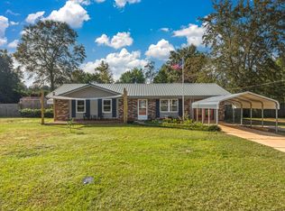 106 Hillwood Dr, Crestview, FL 32539