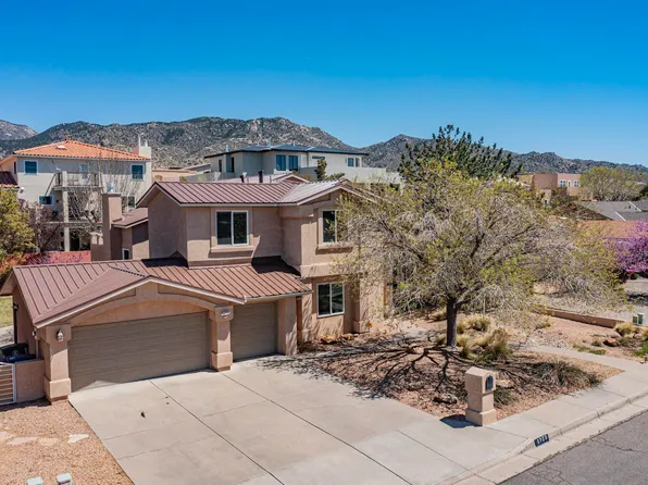 1720 Valdez Dr NE, Albuquerque, NM 87112