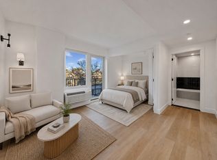 1041 President St #8D, Brooklyn, NY 11225