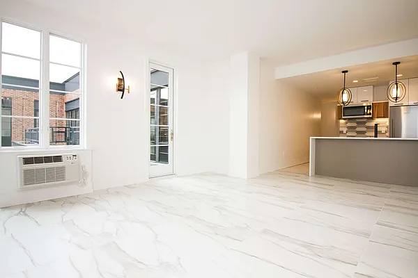 Rented by Nooklyn NYC LLC | media 21