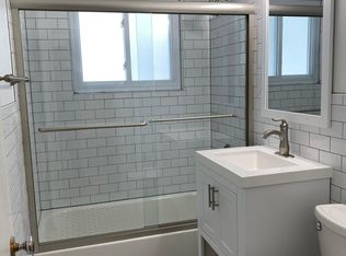 1712 Cleveland Ave, Racine, WI 53405