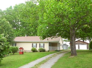203 Tyson Ln, La Follette, TN 37766