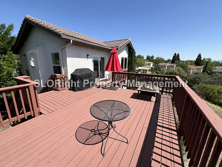 1527 Via Briza Ct — Photo 19