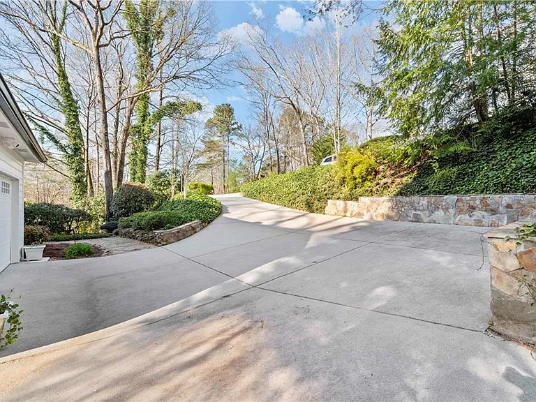 4336 Fox Creek Dr #1 — Photo 35