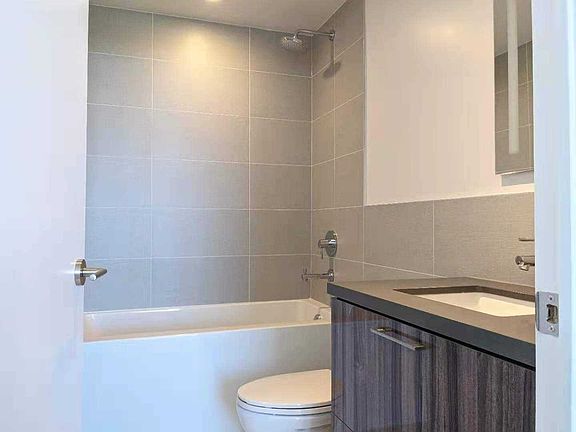 5th image of 1 Grandview Blvd #2105