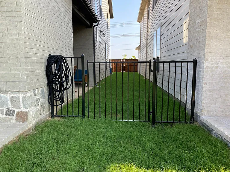 4127 Runway Mews — Photo 26