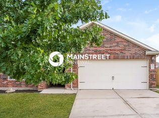106 Outfitters Ct, Newark, TX 76071