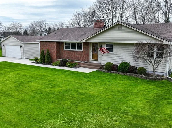 20 W Home Rd, Lancaster, NY 14026