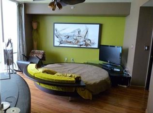 17201 Collins Ave APT 2503, Sunny Isles Beach, FL 33160