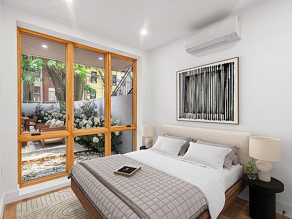 5th image of 226 Putnam Ave #101