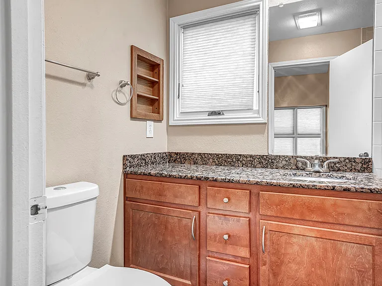 The Tuscany Apartments — Photo 38