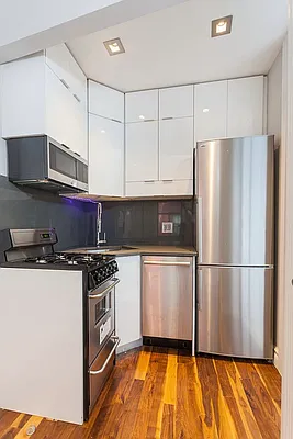 Rented by 9300 Realty, Inc. | media 2