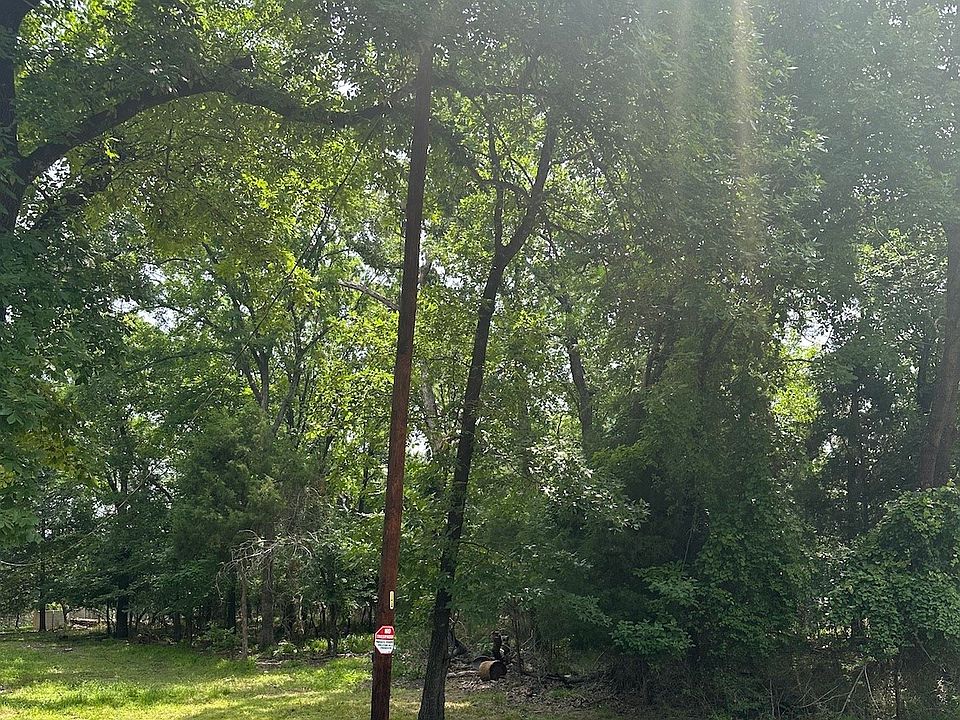 2nd image of 0 Hickory St