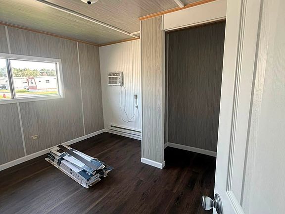 5th image of 4249 Strobel Ln