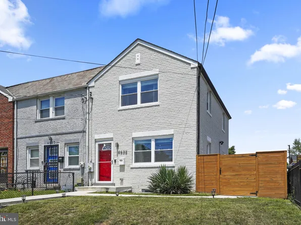 4632 Hanna Pl SE, Washington, DC 20019