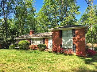 3732 Morningside Dr, Fairfax, VA 22031