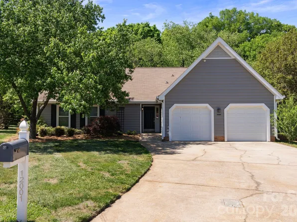 12001 Lazy Willow Ln, Charlotte, NC 28273
