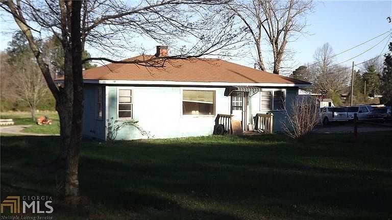 Falcon primary school uniform shop image