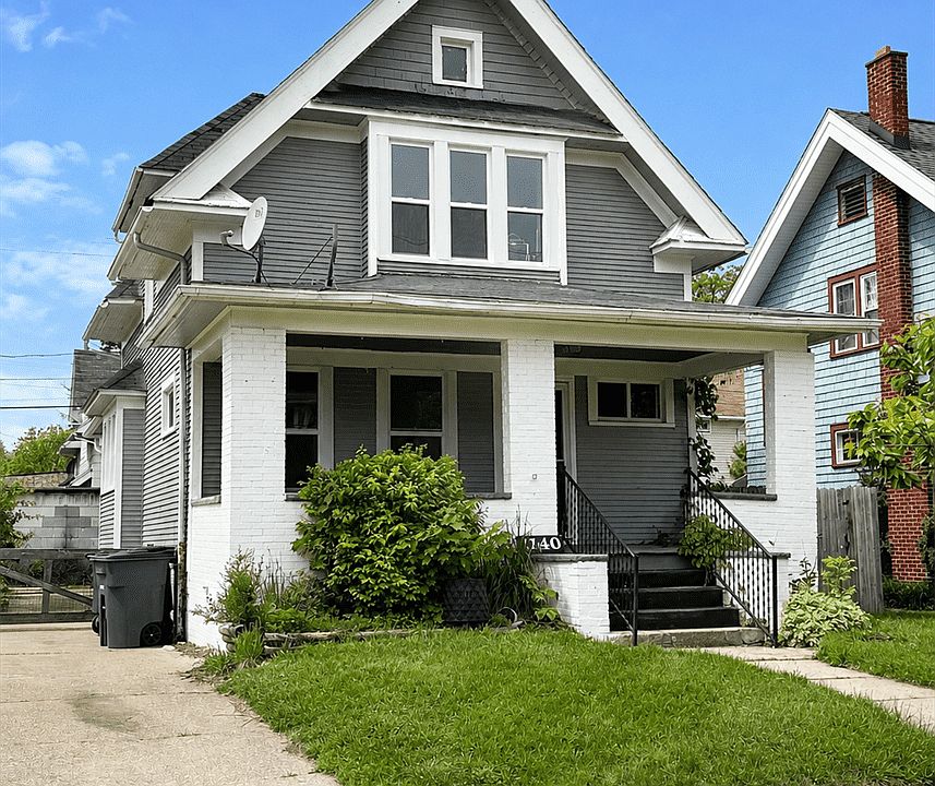 1st image of 1140 Radcliffe Dr