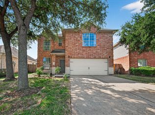 2111 Castle Gardens Ln, Katy, TX 77449