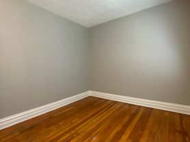 900 Hancock St SE, Grand Rapids, MI
