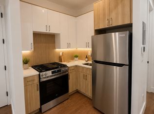 89 Veronica Pl #3, Brooklyn, NY 11226
